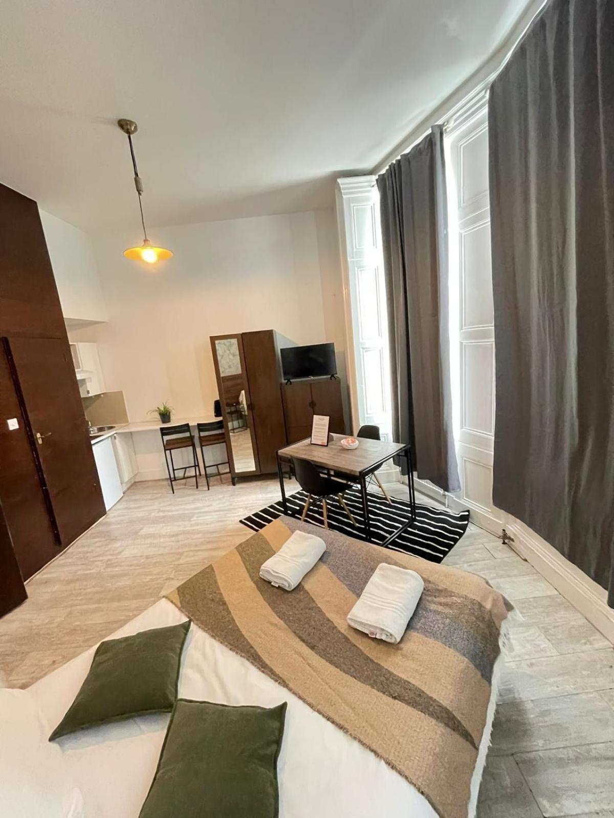 Cromwell Apartments London Ngoại thất bức ảnh